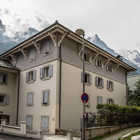 Villa Vallet- Newly Renovated 2 Bedroom Nestled Just Off The Main Street Chamonix Zewnętrze zdjęcie